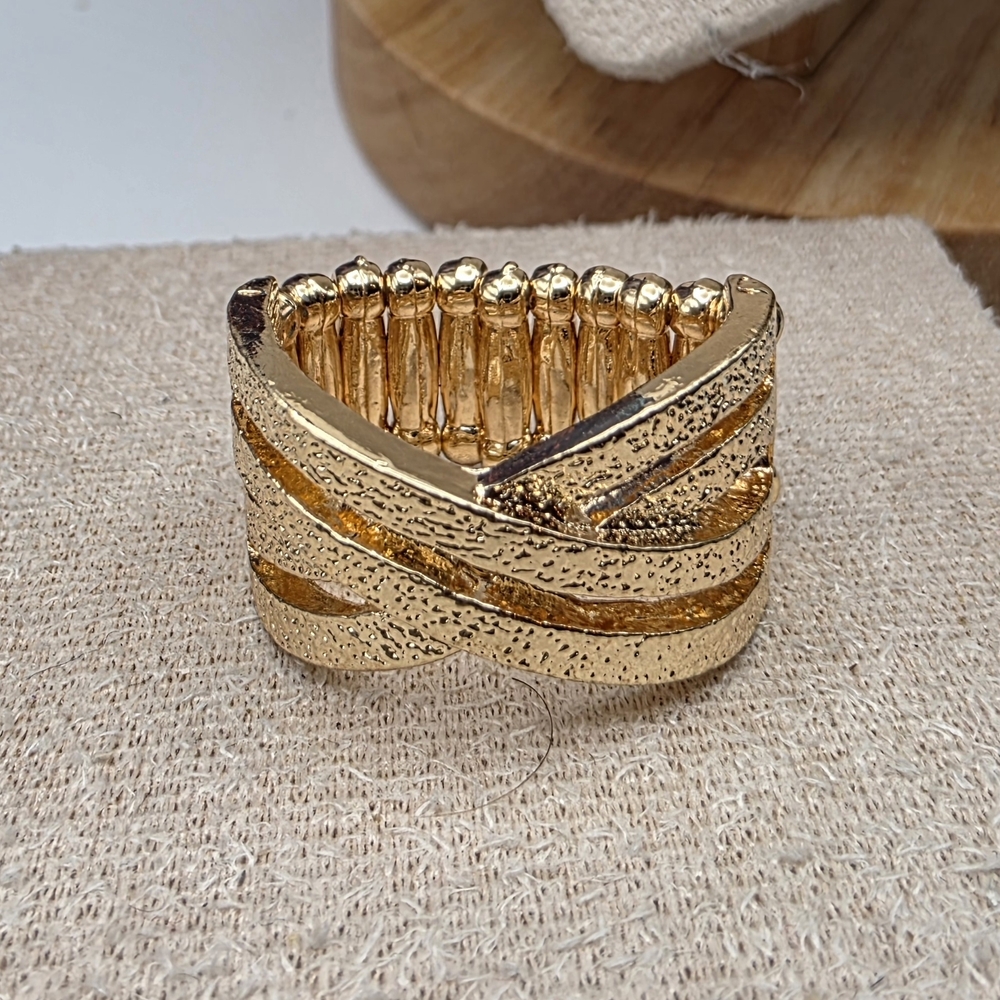 Paparazzi Gold Textured Women's Ring (537)